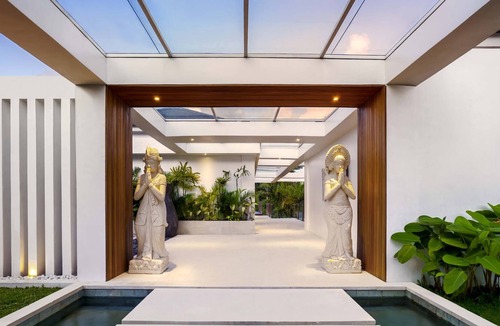 Andong Villa | 6BR Hidden Gem with Lush Jungle View