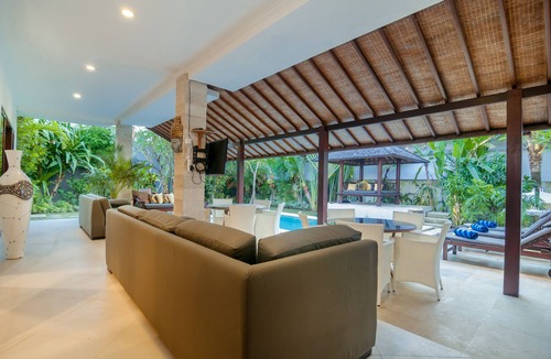 Petitenget Villa | 7 Bdr - Last Minute Deal 50%+ OFF!