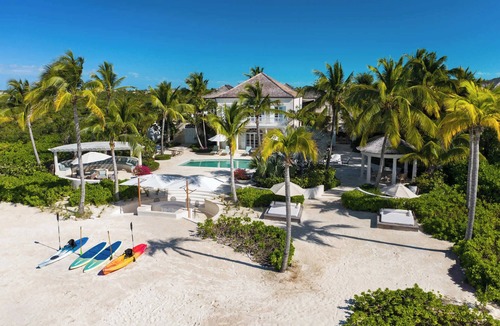 Leeward Settlement Villa | 7 bedroom plantation estate Villa