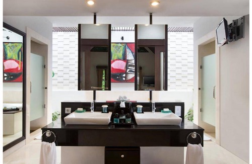 Sayan Villa | 700 m² Villa ∙ 3 bedrooms ∙ 6 guests