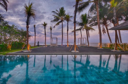 Saba Villa | A Piece of Coastal Paradise! Luxury Five Bedrooms Beach Front Villa