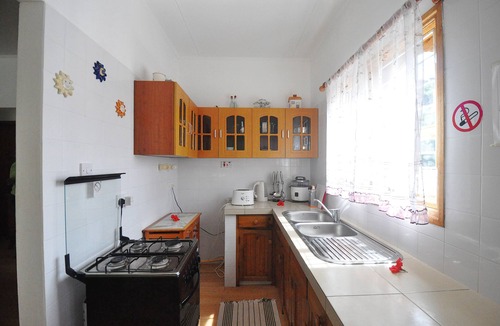 Praslin Island Apartment | Acquario Villa - Cozy Guesthouse with Privacy & Tranquility on Praslin Island