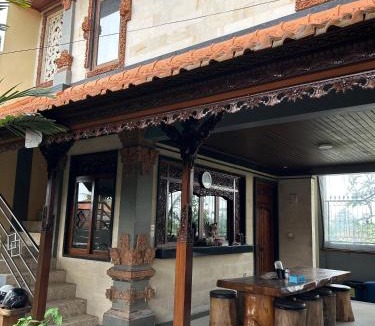 Lodtunduh House | Adiwisma Villa Ubud