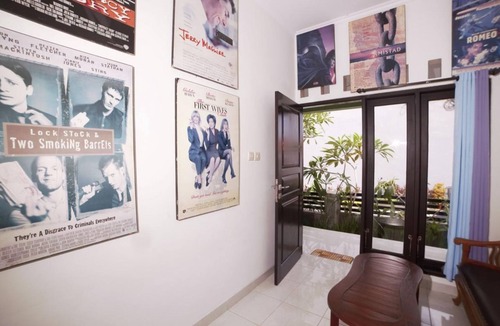 Taman Griya House | Affordable Private Room in Jimbaran, Swimming Pool Available