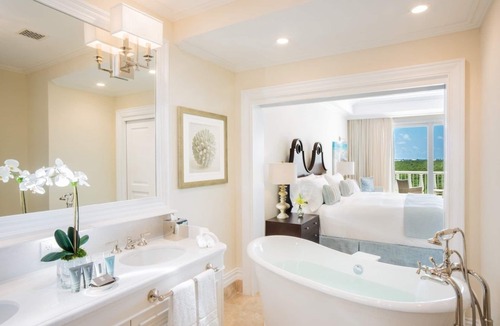 Long Bay Hotel | Amazing Resort w/Scenic View | Paradise in Long Bay Beach | Multiple Pools