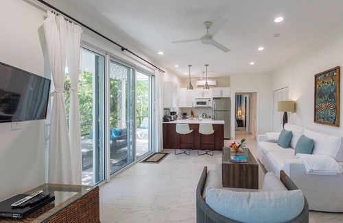 Long Bay Hills Villa | Amazing Secluded 1BR Garden Villa Beach Front+Pool - Wyakha 1 Garden View