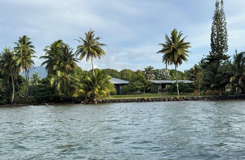 Taravao Boat Rental | An unusual night on a sailboat