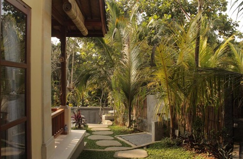 Sambahan Bed & Breakfast | Ancut Sari villa