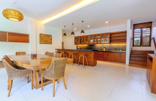 Jimbaran Bay Villa | Anjani Villas Estate Villa Dua