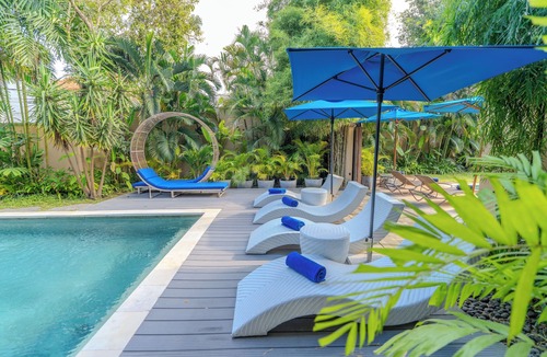 Jimbaran Bay Villa | Anjani Villas Estate Villa Dua