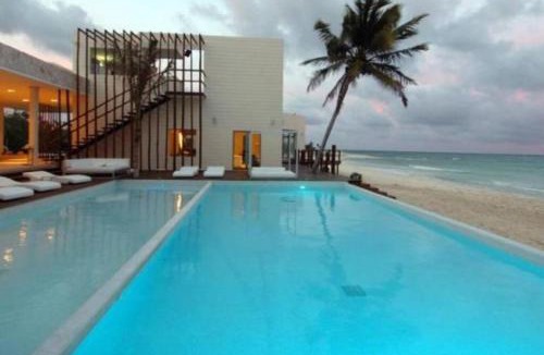 Villa Juarez Apartment | Apartment in Playa del Carmen with Private Beach