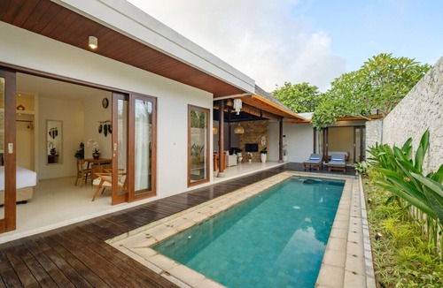 Pecatu Villa | Azure Private Pool Villa 15 min - Uluwatu Beach
