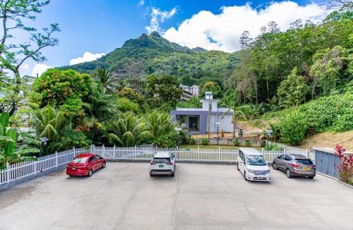 Beau Vallon Apartment | B Holiday Apartments
