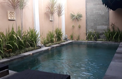 Jimbaran Villa | BalanganHouse2 Bedrooms Balangan beach