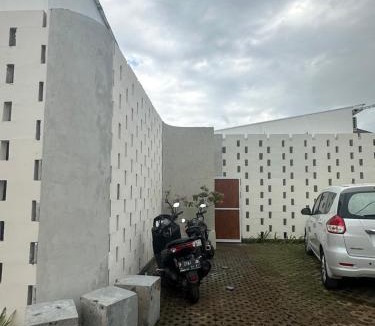 Tanjungbenoa House | bali thousand island living - guest house