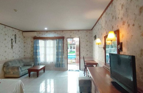 Jimbaran Bay Apartment | Balisee Homestay Beach Front