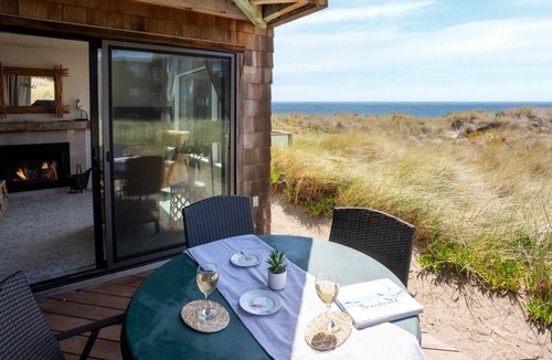 Pajaro Dunes Condo | Beachfront 2-bedroom Condo by the Sea!