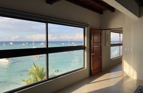 Centro - Supmza 001 House | Beachfront Apartment
