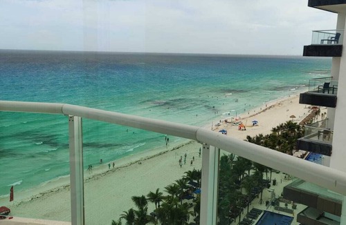 Punta Cancun Condo | BEACHFRONT RESORT 3BR-3 BATHT ULTRA LUXURY 360 DEGREE VIEW NEAR LE BLANC