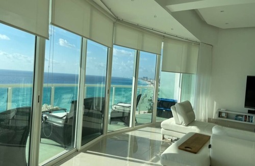 Punta Cancun Condo | BEACHFRONT RESORT 3BR-3 BATHT ULTRA LUXURY 360 DEGREE VIEW NEAR LE BLANC