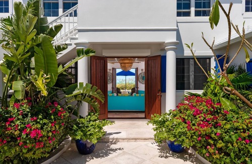 Ocean Point Villa | Beautiful Home by Taylor Bay Beach