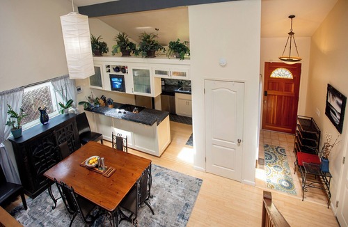 Eastside Santa Cruz House | Beautiful Midtown Santa Cruz Nature Retreat Available for 1 - 3 Months
