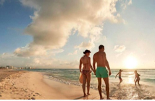 La Isla Resort | Beautiful resort vacation studio suite