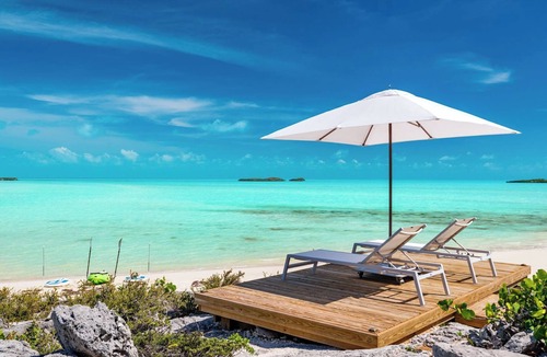 Juba Sound Villa | Beautiful Villa in Turks and Caicos