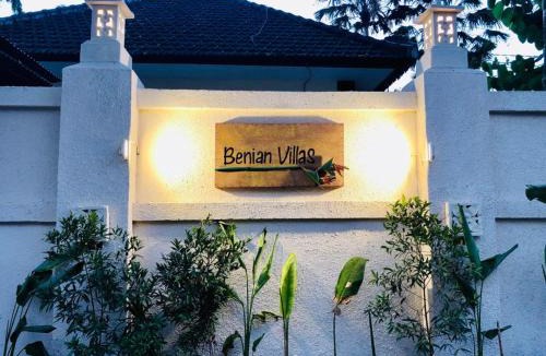Taman Griya Villa | Benian Villas