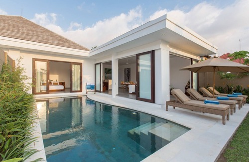 Drupadi Villa | Best Rate 2BR Villa Seminyak for #couple & #family at Seminyak