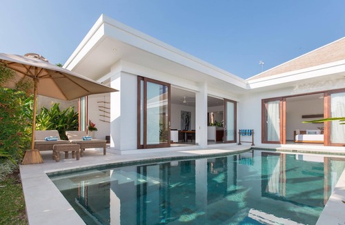 Drupadi Villa | Best Rate 2BR Villa Seminyak for #couple & #family at Seminyak