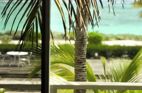 Whitby Condo | Bliss Ocean Beach 3-bedroom condo, Whitby, North Caicos.