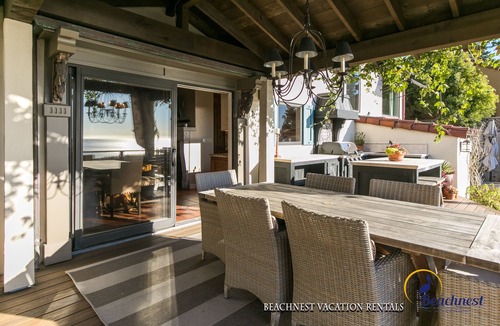 Rio del Mar House | Breathtaking Views overlooking Rio Del Mar & the Monterey Bay. Perfect for Couples.