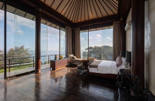 Jimbaran Villa | By The Cliff Bali Villa