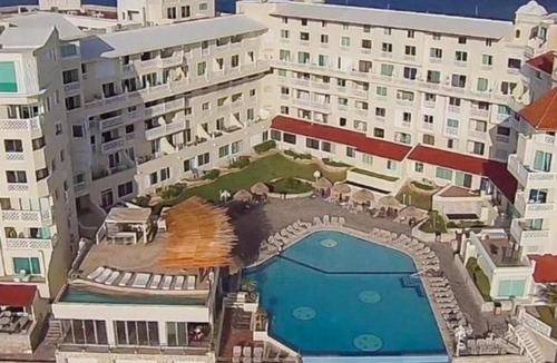 Zona Hotelera Apartment | Cancun Plaza Condo Ocean front