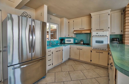 Westside Santa Cruz House | Captian's Quarters