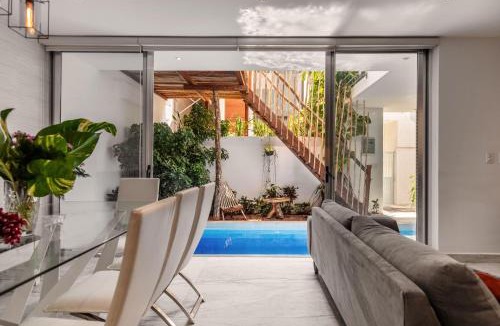 Centro - Supmza 001 Villa | Casa Moderna en Playa Norte Isla Mujeres