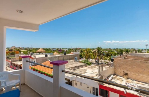 Colonia Meteorologico Condo | Casa Perla Suite 3 : Oceanfront Studio with Rooftop Dipping Pool