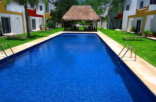 Villa Juarez Villa | Casa Sol 4 Bedroom Villa with pool close to the beach