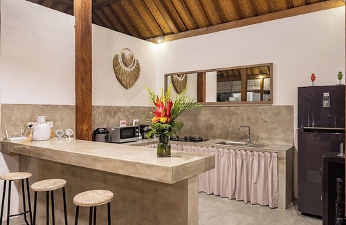 Drupadi Villa | Central Oberoi, Seminyak – Newly Renovated Villa Riva