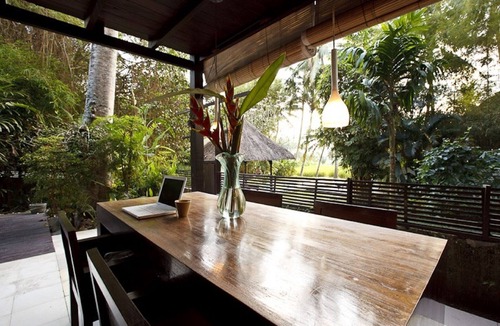 Lodtunduh House | Chai T House by the rice fields