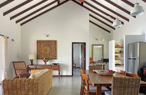 Anse Royale House | Chalet BougainvillenTwo-Bedroom Villa with Ocean View
