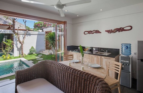 Sanur House | Charming 1-bedroom house in delightful Denpasar with WiFi, AC