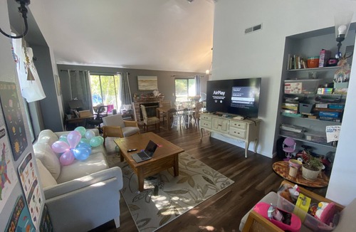 Scotts Valley House | Charming 3-bedroom townhome in Scotts Valley with AC, WiFi and a pool
