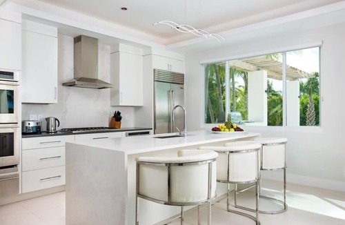 Leeward Settlement Villa | Charming beachfront 4 bedroom villa with gorgeous views
