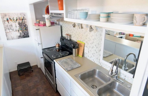 Rio del Mar House | Charming guest house in Aptos-3 min walk to beach!+EV Charger.