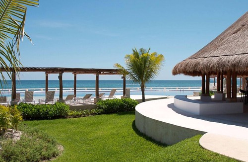 Puerto Juarez Apartment | Charming loft apartment with breathtaking penthouse ocean view🏝🏖