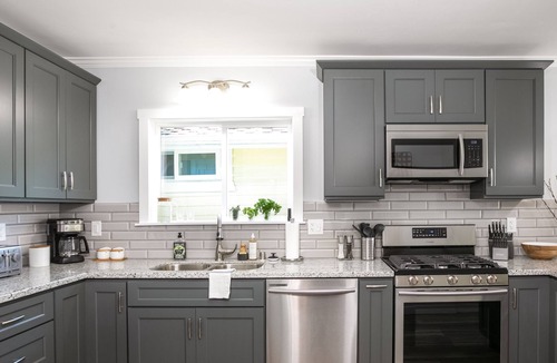 Capitola House | Cherry Cottage in Capitola