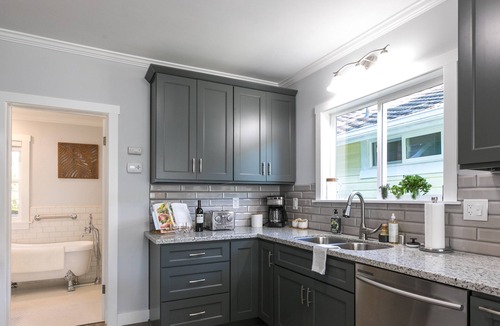 Capitola House | Cherry Cottage in Capitola