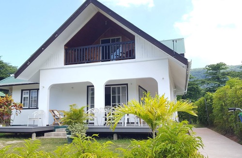 La Passe Villa | CHEZ MARVA (Villa Corossol) 3 to 12 persons